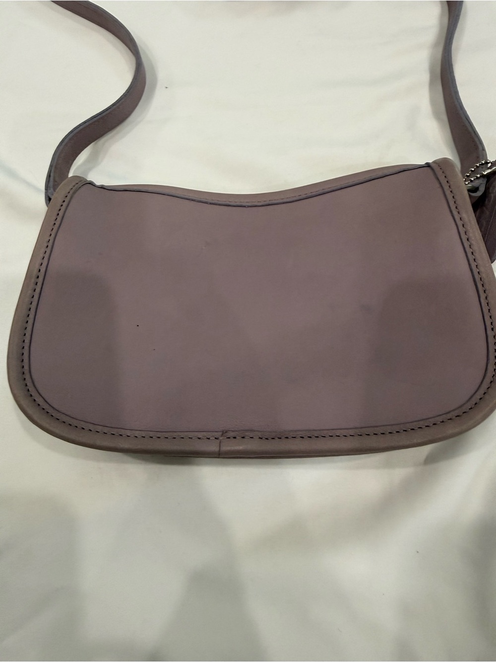 COACH RARE VTG Wendie  Leather  Lavender Crossbody Bag. Adjustable Strap 1998 - Picture 4 of 9